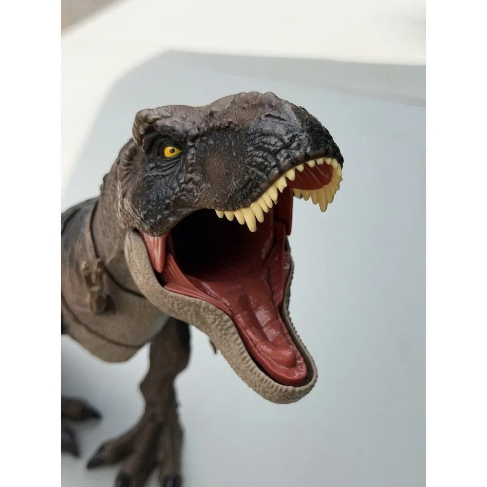 Jurassic World Dominion Thrash 'N Devour Tyrannosaurus Rex Action Figure WORKS!